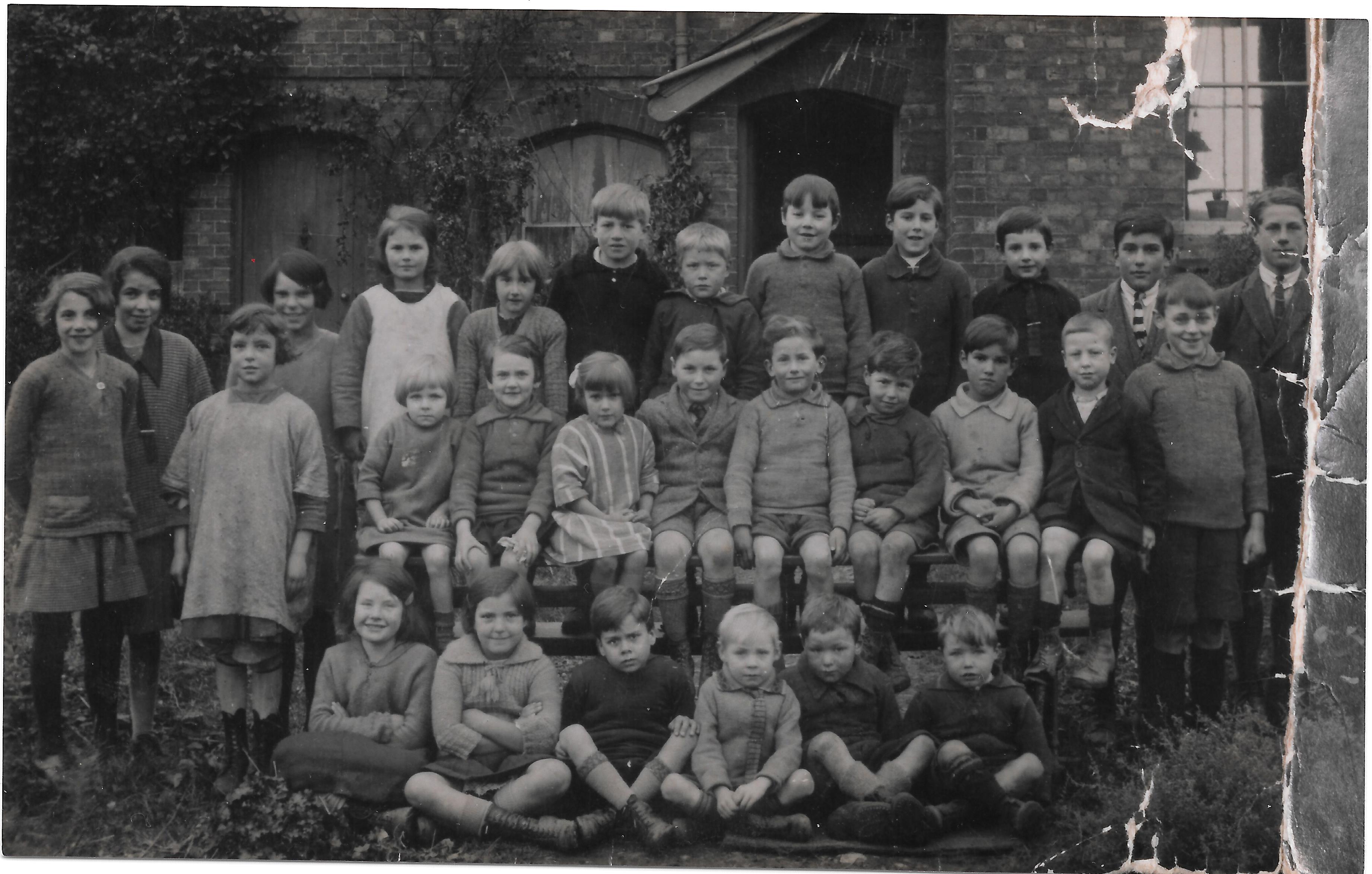 K1 old village photos School 1926